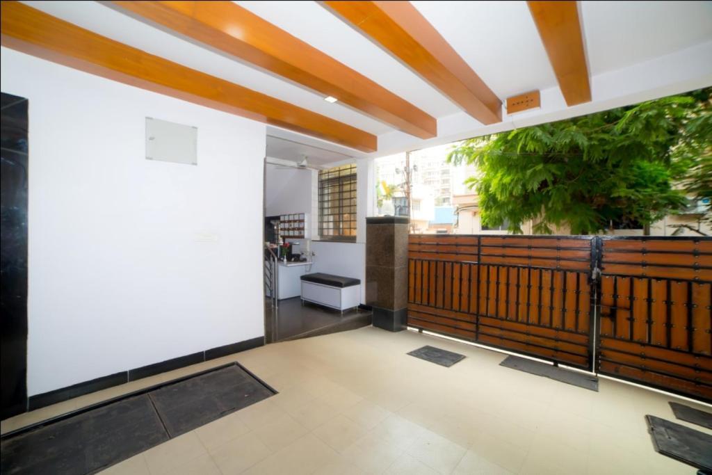 Hill View Begumpet Bed & Breakfast ไฮเดอราบัด ภายนอก รูปภาพ