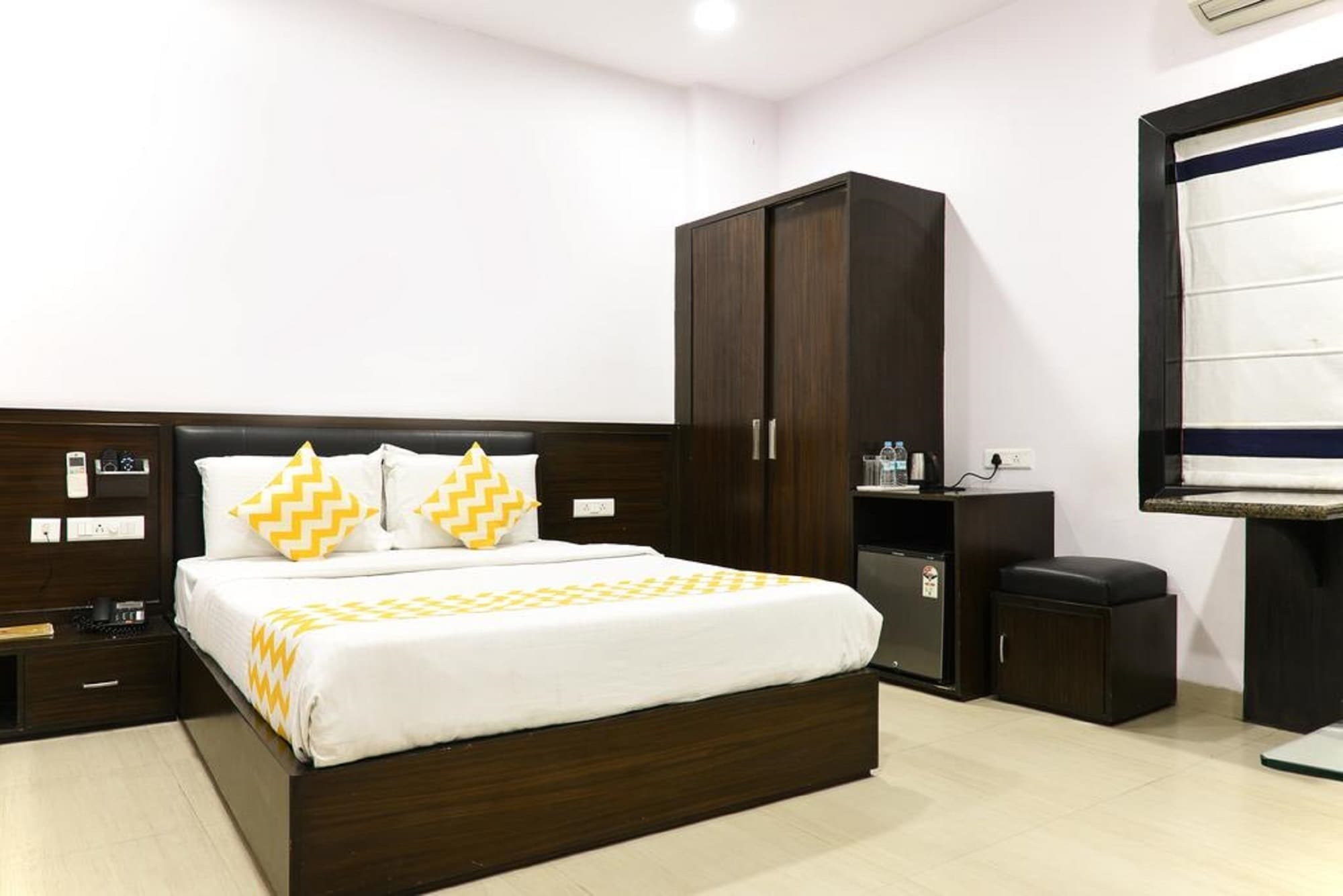 Hill View Begumpet Bed & Breakfast ไฮเดอราบัด ภายนอก รูปภาพ