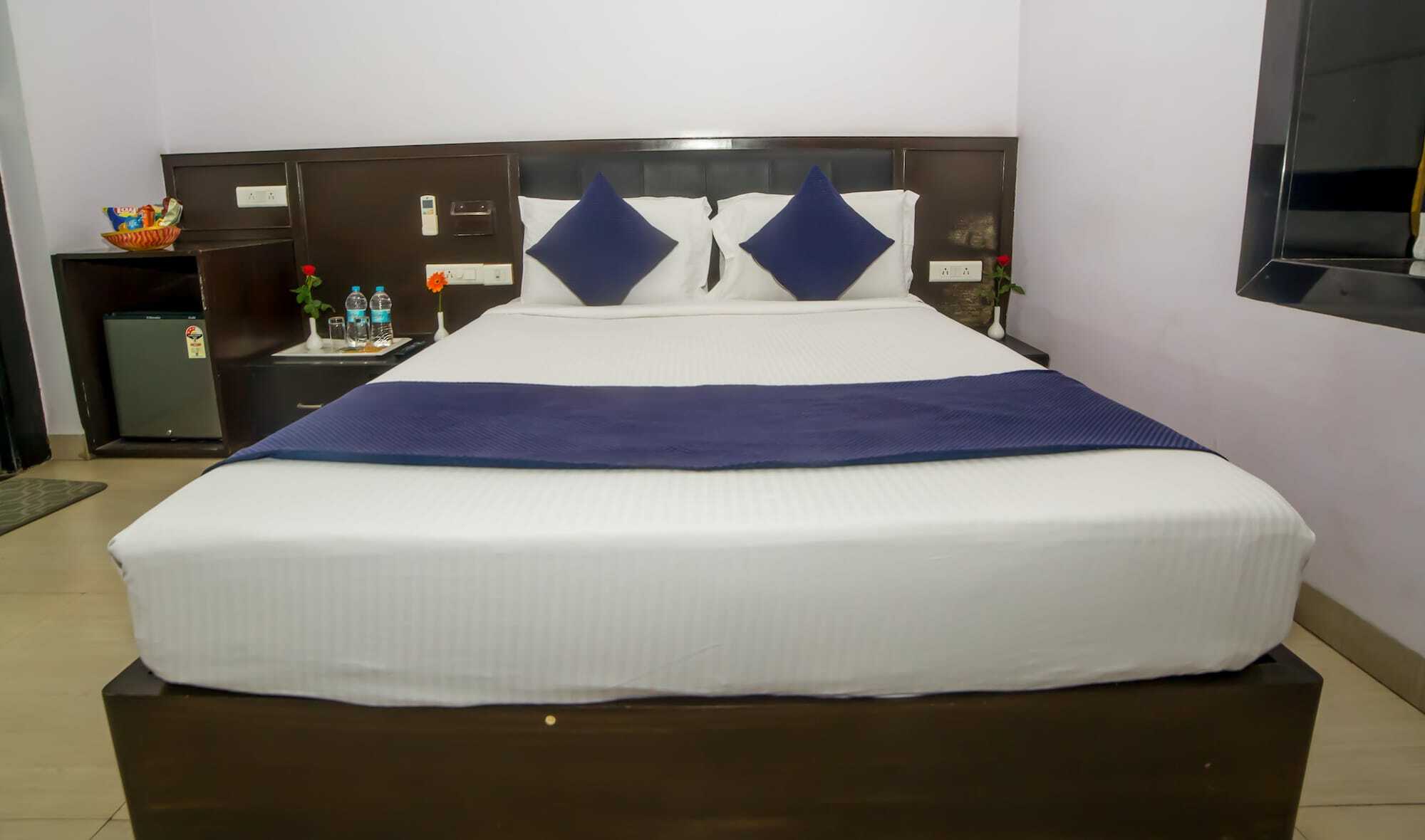 Hill View Begumpet Bed & Breakfast ไฮเดอราบัด ภายนอก รูปภาพ